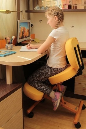 Выбираем детское компьютерное ортопедическое кресло
