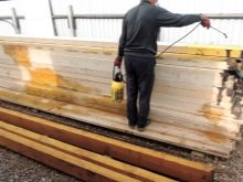 Как правильно выполнить работы по штукатурке деревянного дома?