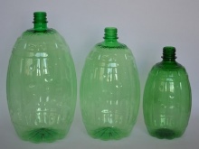 Поделки из пластиковых бутылок для декора дачи и сада (100 фото)