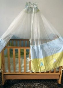 Как сделать держатель для балдахина на детскую кроватку?