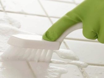 Как отмыть кафель от плиточного клея