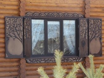 derevyannye stavni na okna tradicionnye konstrukcii v sovremennom oformlenii doma 15