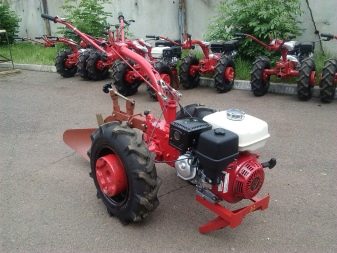 izgotovlenie mini traktora iz motobloka mtz 5