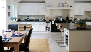 Стильные идеи для комбинирования плитки и других материалов на кухне
