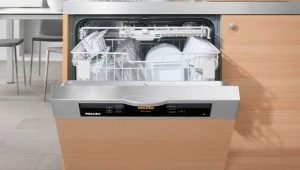 Особенности встраиваемых посудомоечных машин шириной 45 см