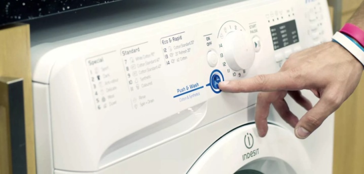 Как поставить стирать стиральную машину indesit
