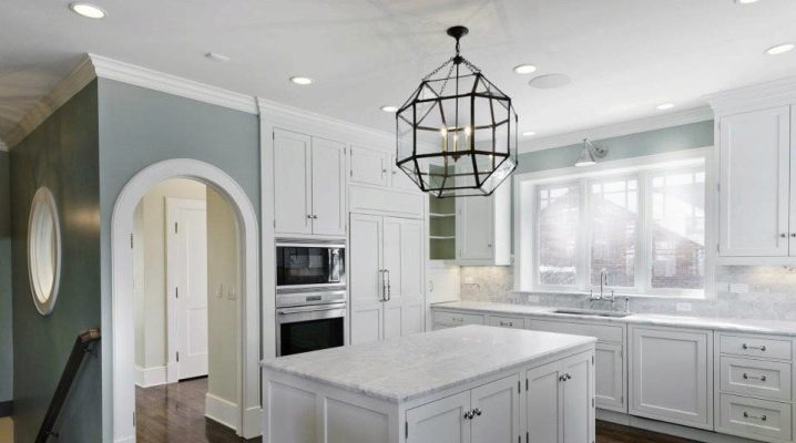 Стиль люстры на кухню: характеристики и отличительные черты приборов освещения