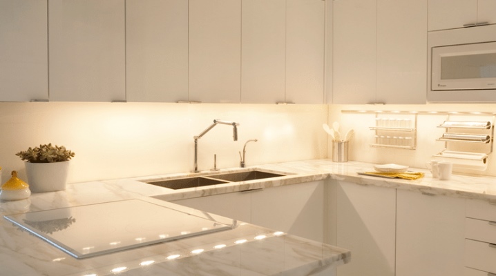 Освещение рабочей зоны на кухне: фото, инструкция по выбору освещения