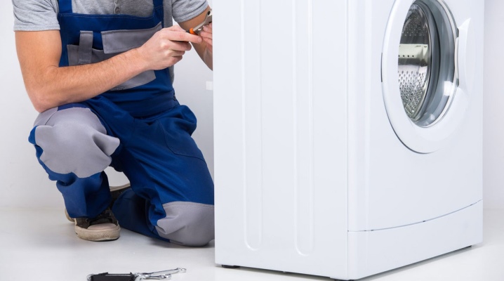 Почему не стирает стиральная машина аристон