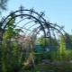 Металлические садовые арки в ландшафтном дизайне