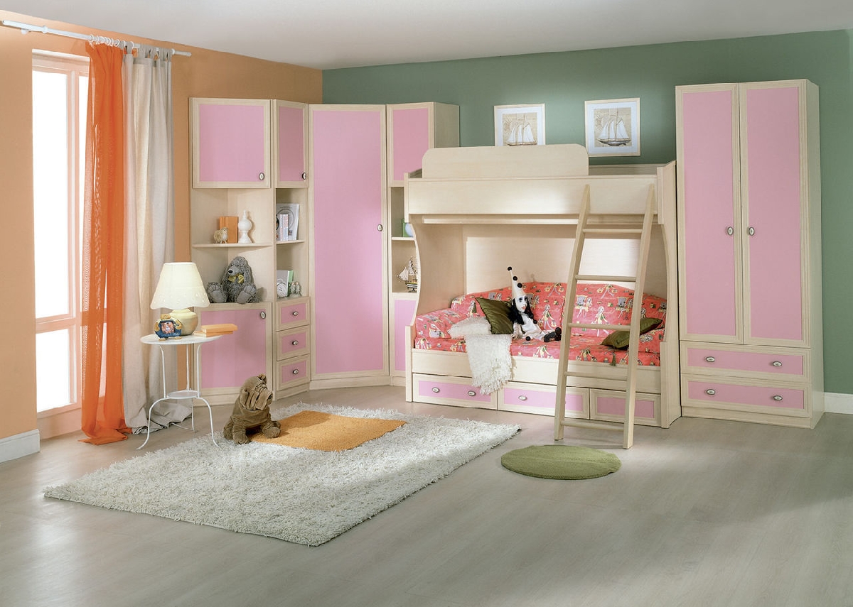 Мебель в детскую комнату девочке 5 лет