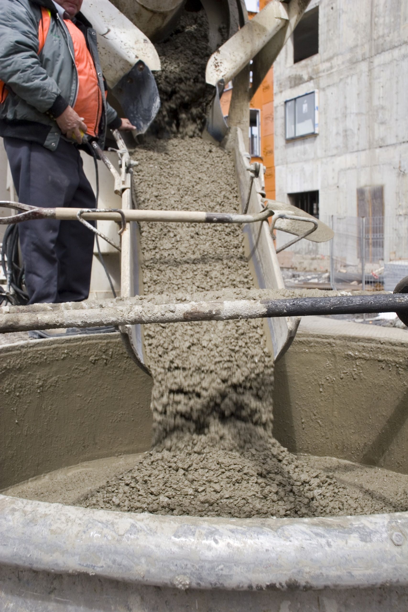 Пропорции бетона для фундамента: состав, сколько нужно цемента, песка и .