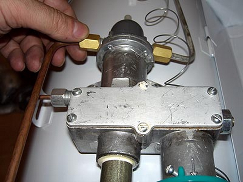 ремонт электромагнитного клапана запальника аогв