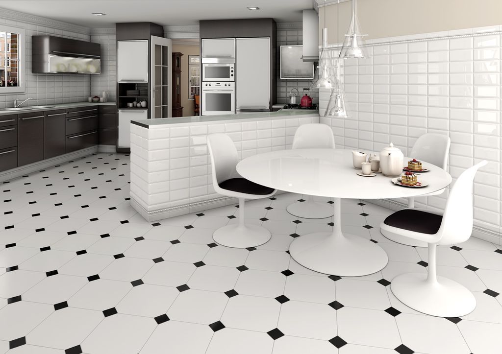 Белая плитка в интерьере кухни