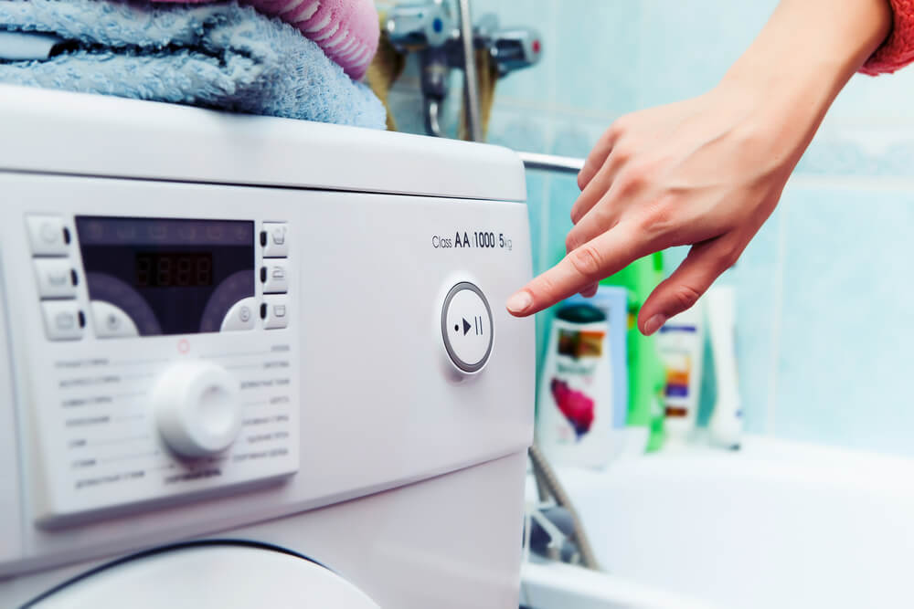 Не включается стиральная машина: причины неисправности и способы устранения