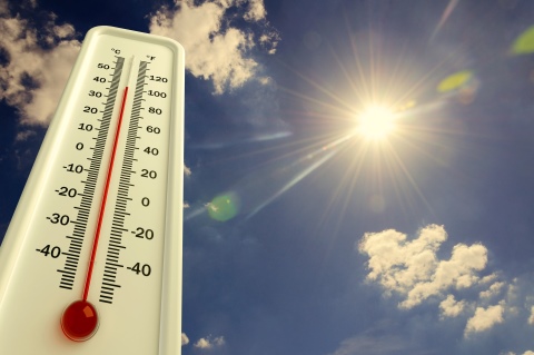 Из каких частей состоит термометр для измерения температуры воздуха?
