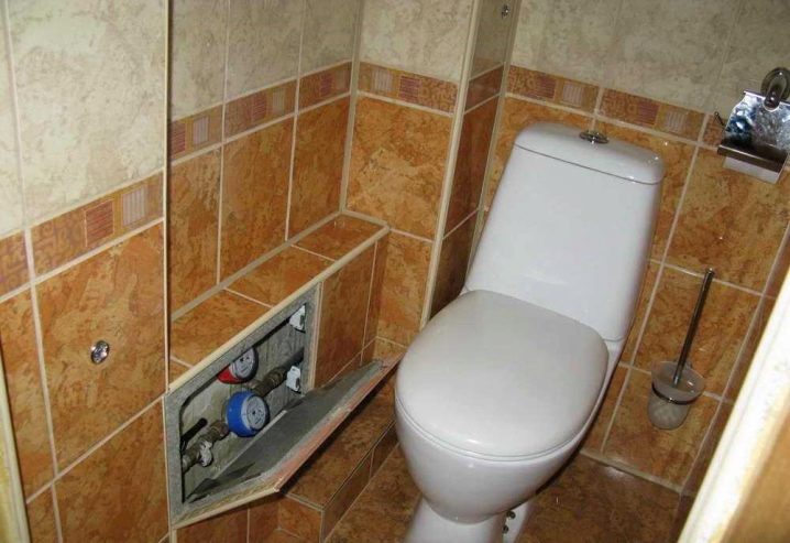 Чем закрыть канализационные трубы в туалете