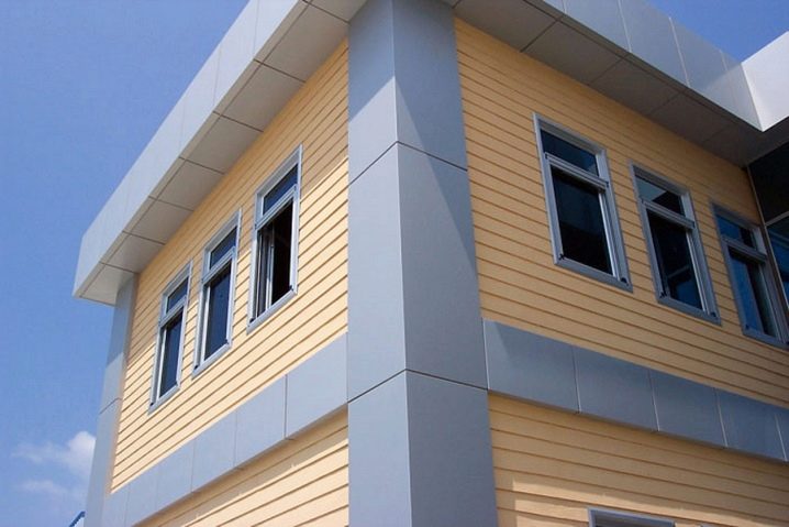 Отделка фасадов частного дома: обзор современных материалов и инновационных технологий