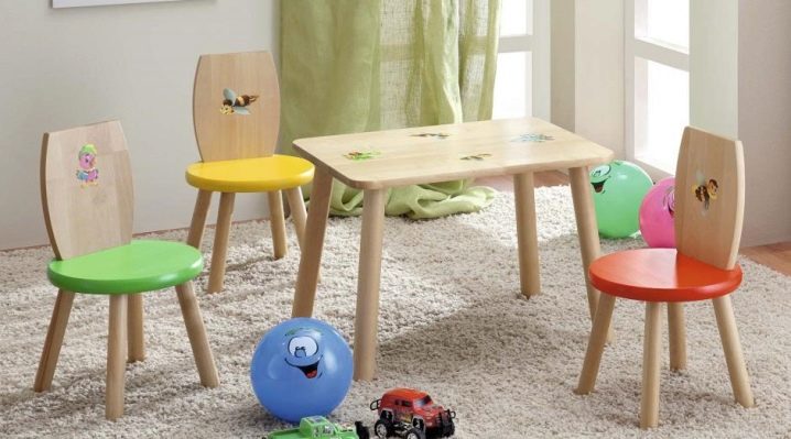 Как выбрать стол и стул для ребенка 1 год