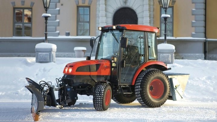 osobennosti i tonkosti vybora mini traktorov dlya uborki snega 22
