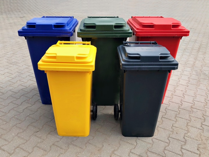 Баки для мусора 120 литров: с крышкой на колесах и пластиковые мусорные .